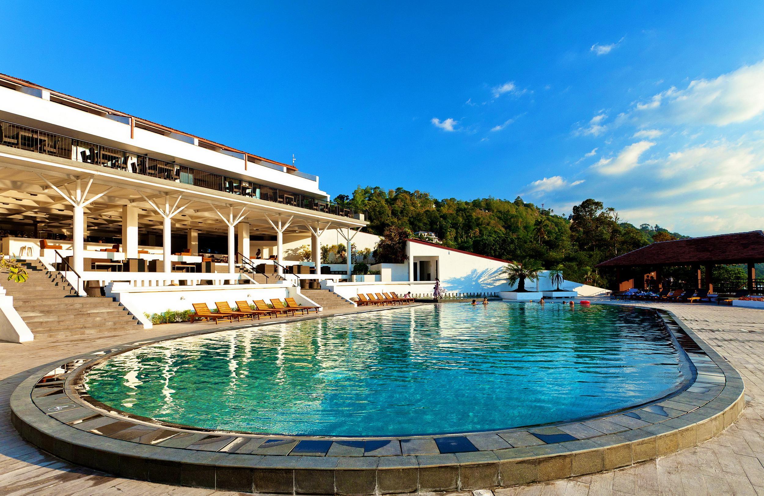 Cinnamon Citadel Готель 4*